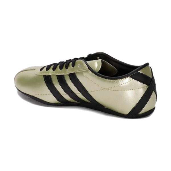נעלי Adidas Tokyo silver