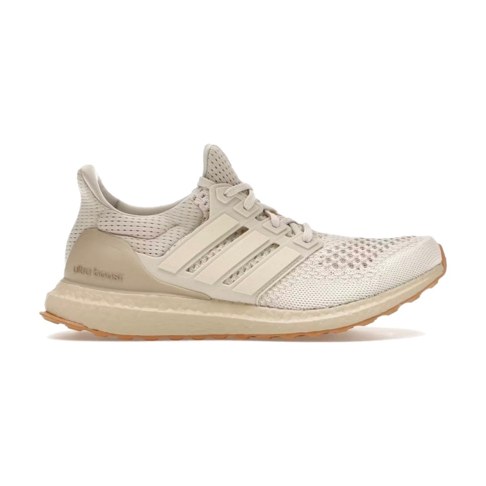 10249679110423-0 נעלי Adidas Ultra Boost Beige