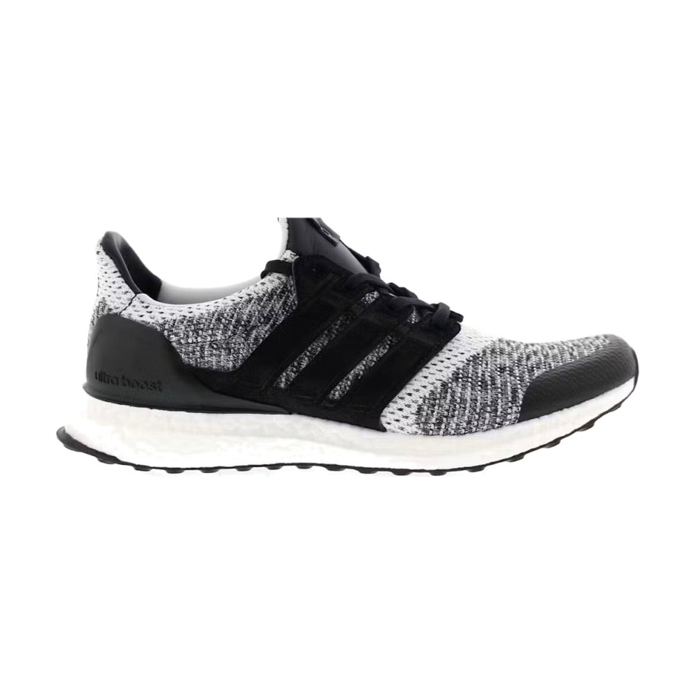 10249679601943-0 נעלי Adidas Ultra Boost Black White - דגם 2