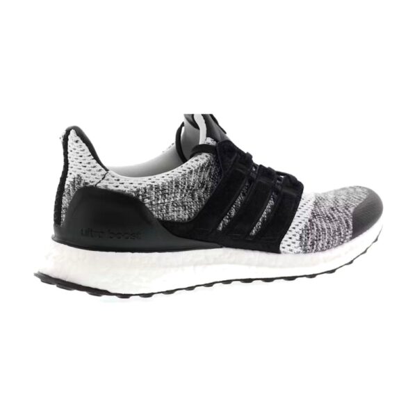 נעלי Adidas Ultra Boost Black White - דגם 2