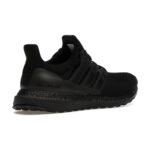 נעלי Adidas Ultra Boost Black - דגם 1