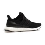 נעלי Adidas Ultra Boost Black White - דגם 1