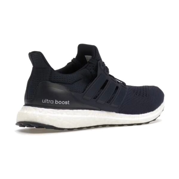 נעלי Adidas Ultra Boost Navy Blue