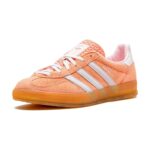 נעלי Adidas gazelle Peach