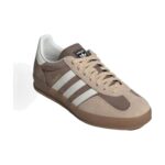 נעלי Adidas gazelle sandstorm