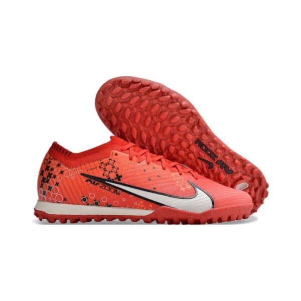 נעלי כדורגל ״Nike״ קטרגל - Red Coral White