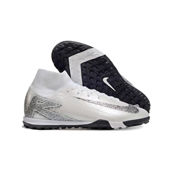 נעלי כדורגל ״Nike״ קטרגל - White Silver