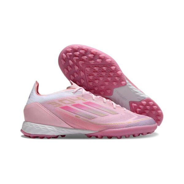 נעלי כדורגל ״Adidas״ קטרגל - Pink White