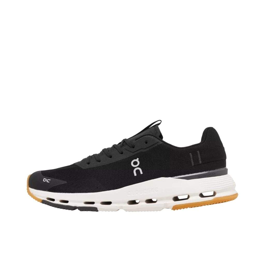On Cloudnova Form 2 Black/Ivory/Gum